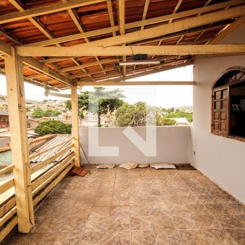 Casa à venda com 420m², 5 quartos e 3 vagasVaranda