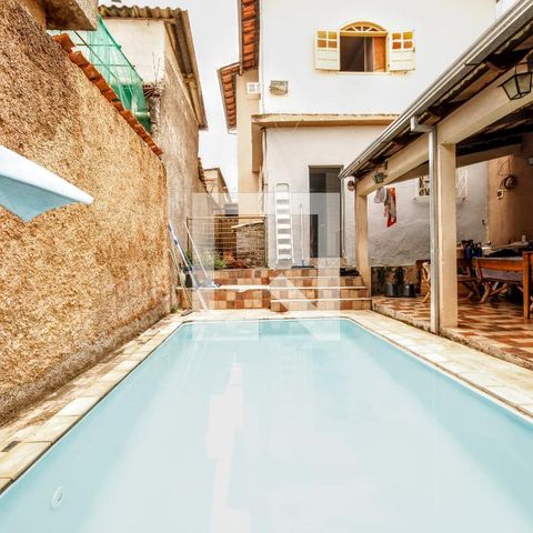 Casa à venda com 420m², 5 quartos e 3 vagasÁrea Externa