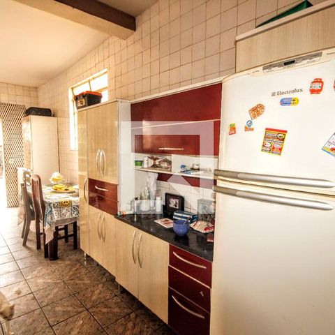 Casa à venda com 420m², 5 quartos e 3 vagasCozinha