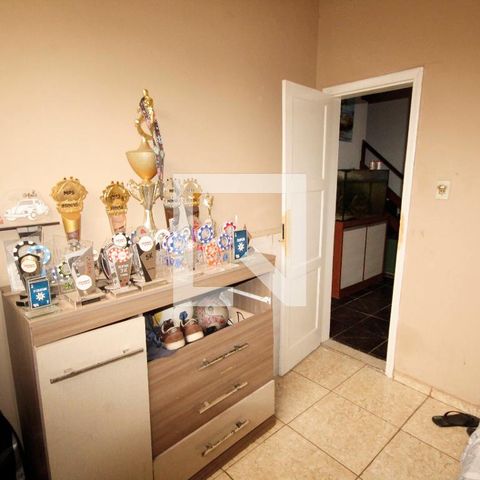Casa à venda com 420m², 5 quartos e 3 vagasQuarto 2