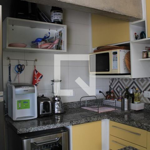 Apartamento à venda com 130m², 2 quartos e 2 vagasCozinha