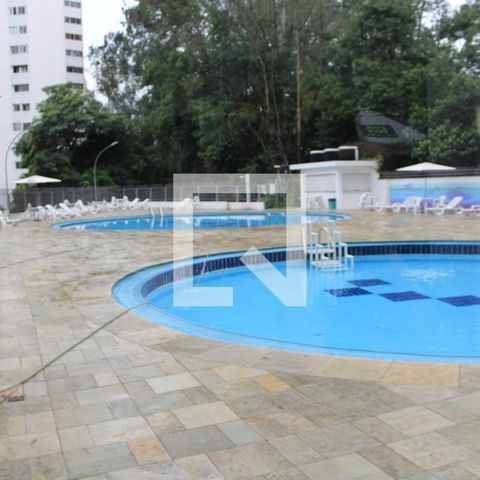 Apartamento à venda com 130m², 2 quartos e 2 vagasÁrea comum