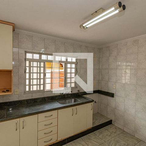 Casa à venda com 190m², 4 quartos e 3 vagasCozinha 