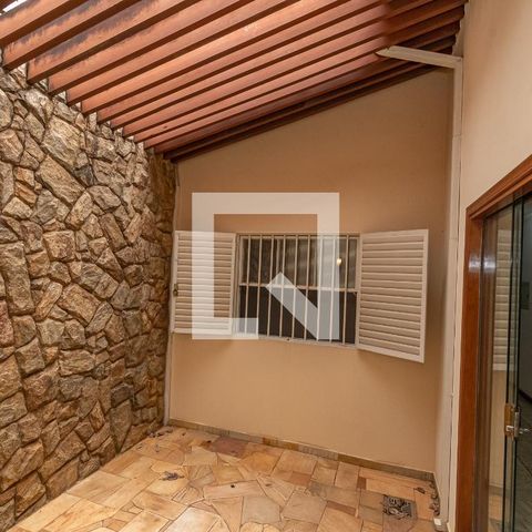 Casa à venda com 190m², 4 quartos e 3 vagasArea de Luz 