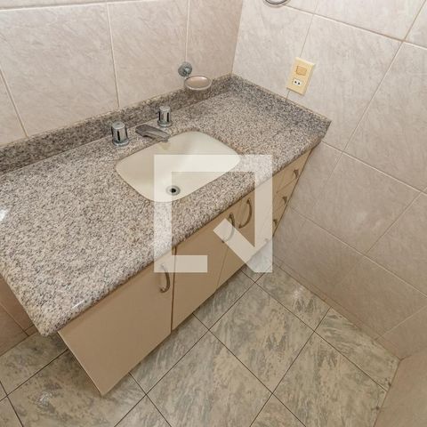 Casa à venda com 190m², 4 quartos e 3 vagasDetalhe Banheiro da Suíte 