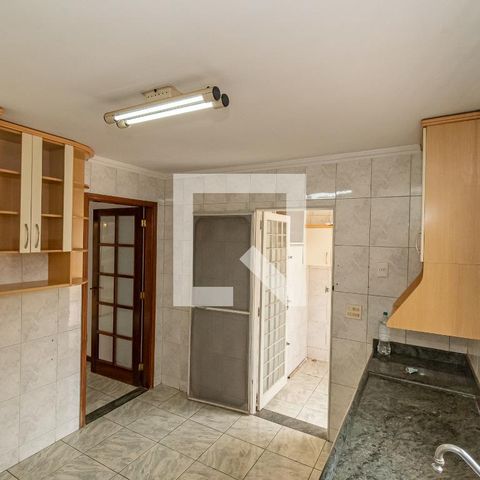 Casa à venda com 190m², 4 quartos e 3 vagasCozinha 