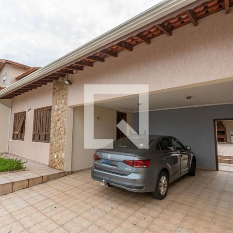 Casa à venda com 190m², 4 quartos e 3 vagasGaragem 