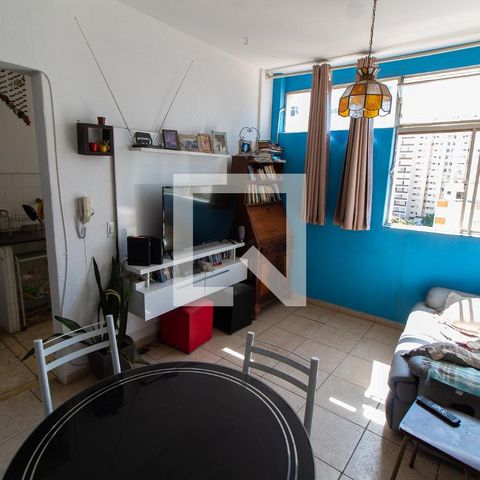 Apartamento à venda com 64m², 1 quarto e sem vaga Apartamento à venda com 64m², 1 quarto e sem vagaSala