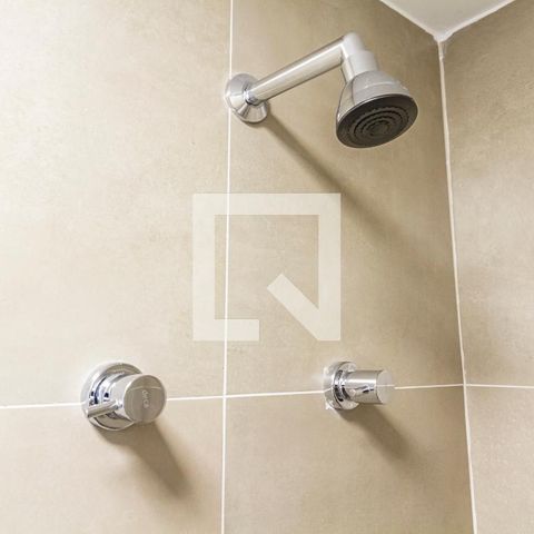 Apartamento à venda com 130m², 2 quartos e 1 vagaBanheiro da Suíte