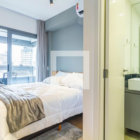 Apartamento à venda com 130m², 2 quartos e 1 vagaSuíte