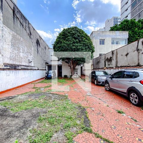 Casa para alugar com 600m², 8 quartos e 15 vagasÁrea externa