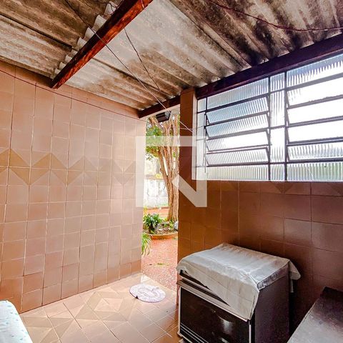 Casa para alugar com 600m², 8 quartos e 15 vagasÁrea de Serviço