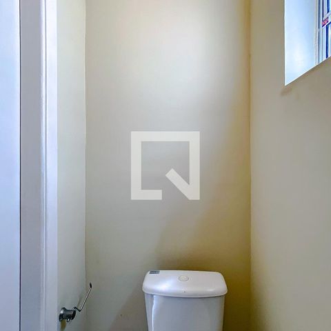 Casa para alugar com 600m², 8 quartos e 15 vagasBanheiro 2