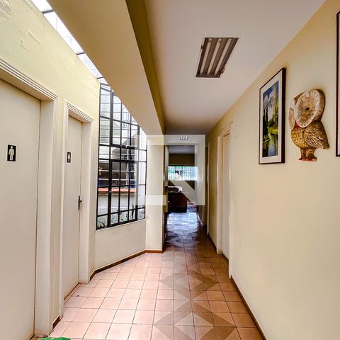 Casa para alugar com 600m², 8 quartos e 15 vagasHall