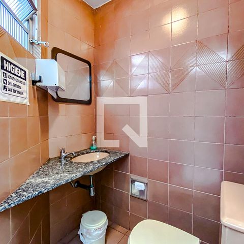Casa para alugar com 600m², 8 quartos e 15 vagasBanheiro 5