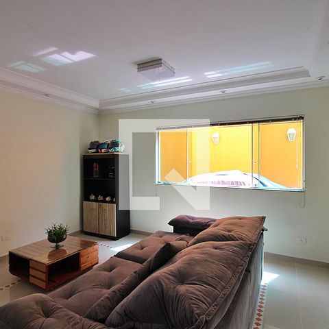 Casa à venda com 300m², 3 quartos e 4 vagasSala 2