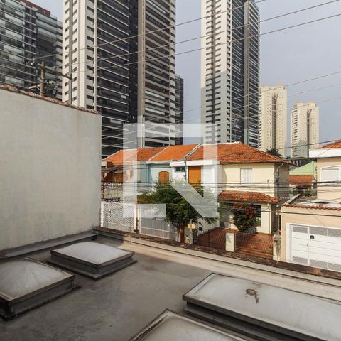 Casa à venda com 300m², 4 quartos e 5 vagasVista Varanda Suíte 2 e Quarto 2