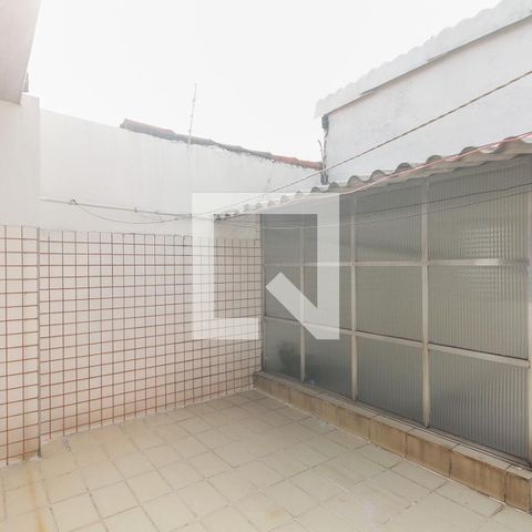 Casa à venda com 300m², 4 quartos e 5 vagasTerraço Quarto de Serviço 
