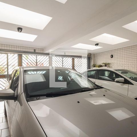 Casa à venda com 300m², 4 quartos e 5 vagasGaragem 