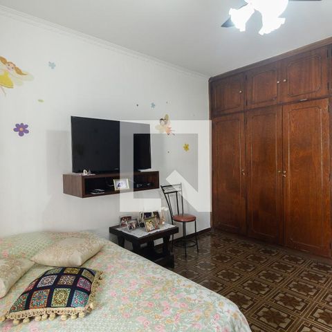 Casa à venda com 300m², 4 quartos e 5 vagasQuarto 2