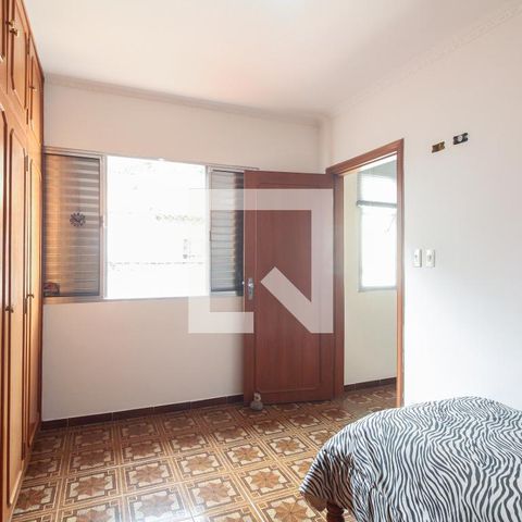 Casa à venda com 300m², 4 quartos e 5 vagasSuíte 1