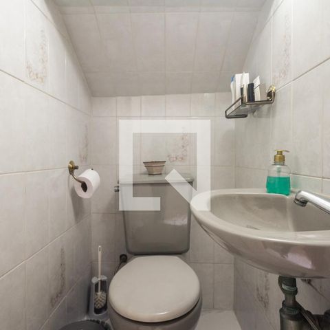 Casa à venda com 300m², 4 quartos e 5 vagasLavabo 