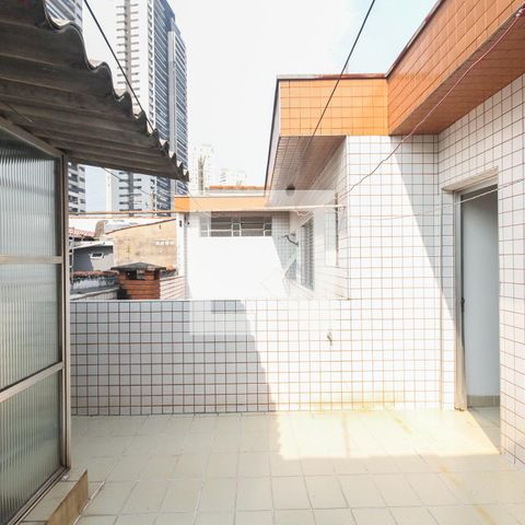 Casa à venda com 300m², 4 quartos e 5 vagasTerraço Quarto de Serviço 