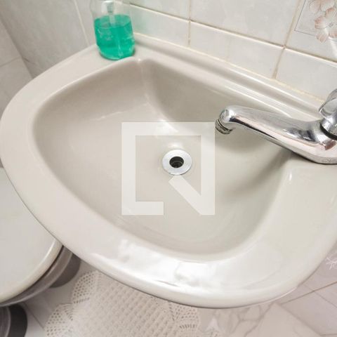 Casa à venda com 300m², 4 quartos e 5 vagasLavabo 