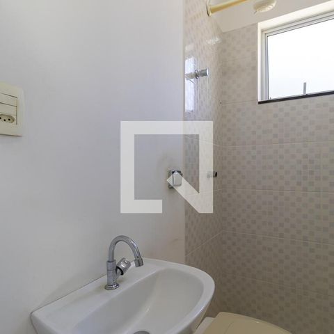 Casa de condomínio à venda com 1080m², 4 quartos e 6 vagasBanheiro de serviço