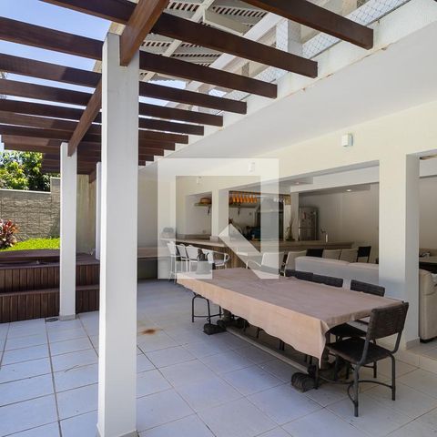 Casa de condomínio à venda com 1080m², 4 quartos e 6 vagasEspaço gourmet