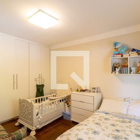 Casa de condomínio à venda com 1080m², 4 quartos e 6 vagasQuarto da suíte 3