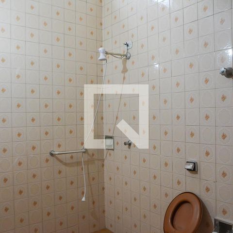 Casa à venda com 264m², 3 quartos e 5 vagasBanheiro 2