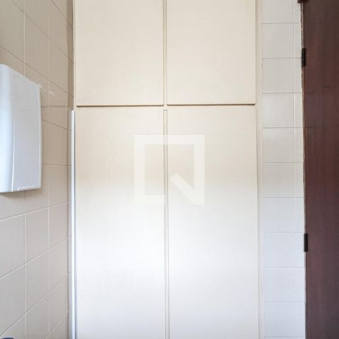 Casa de condomínio à venda com 169m², 3 quartos e 2 vagas Casa de condomínio à venda com 169m², 3 quartos e 2 vagasLavabo