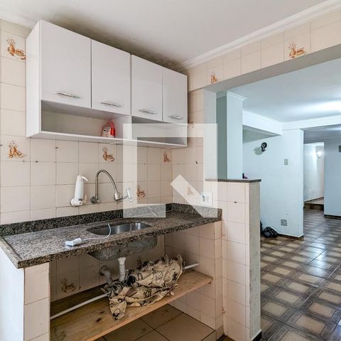 Casa de condomínio à venda com 169m², 3 quartos e 2 vagas Casa de condomínio à venda com 169m², 3 quartos e 2 vagasCozinha da casa 2