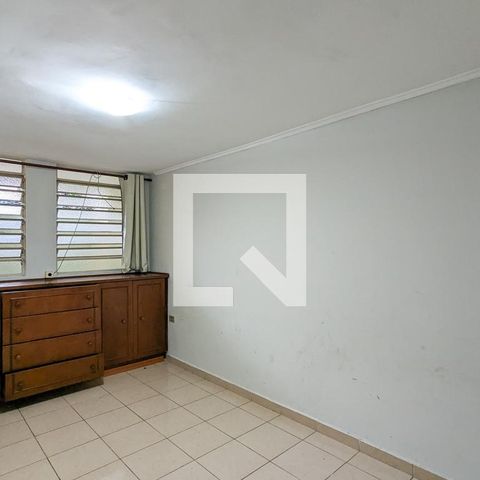 Casa de condomínio à venda com 169m², 3 quartos e 2 vagas Casa de condomínio à venda com 169m², 3 quartos e 2 vagasQuarto da casa 2