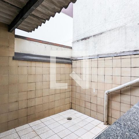Casa de condomínio à venda com 169m², 3 quartos e 2 vagas Casa de condomínio à venda com 169m², 3 quartos e 2 vagasÁrea de serviço da casa 2