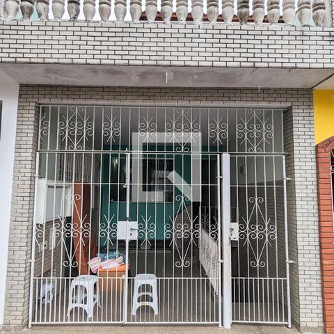 Casa de condomínio à venda com 169m², 3 quartos e 2 vagas Casa de condomínio à venda com 169m², 3 quartos e 2 vagasFachada da casa