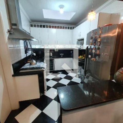 Casa de condomínio à venda com 110m², 3 quartos e 2 vagasFoto 01