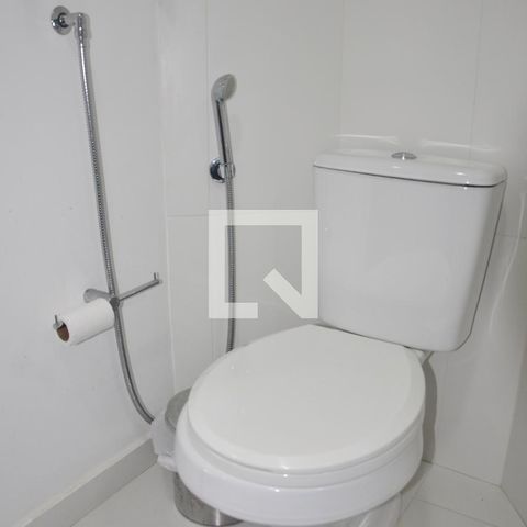 Studio à venda com 35m², 1 quarto e 1 vaga Studio à venda com 35m², 1 quarto e 1 vagaBanheiro