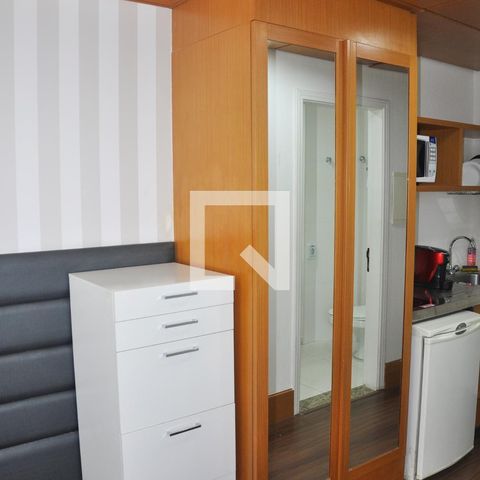 Studio à venda com 35m², 1 quarto e 1 vaga Studio à venda com 35m², 1 quarto e 1 vagaQuarto - Quarda roupa