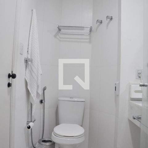 Studio à venda com 35m², 1 quarto e 1 vaga Studio à venda com 35m², 1 quarto e 1 vagaBanheiro