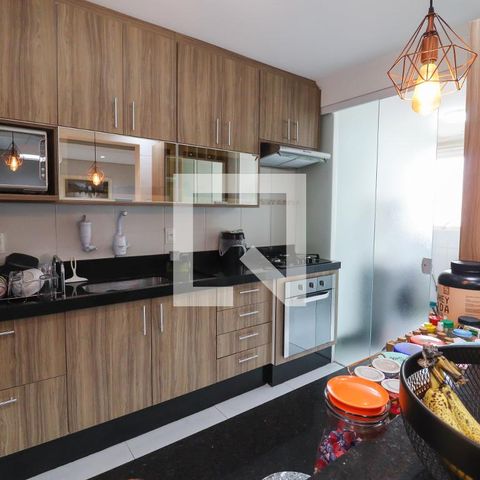 Apartamento à venda com 84m², 2 quartos e 1 vaga Apartamento à venda com 84m², 2 quartos e 1 vagaCozinha e Área de Serviço