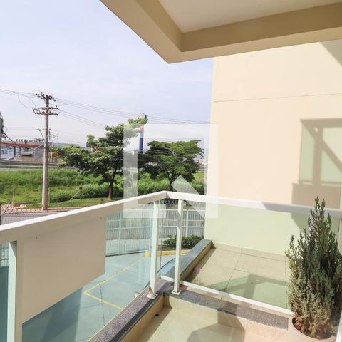 Apartamento à venda com 84m², 2 quartos e 1 vaga Apartamento à venda com 84m², 2 quartos e 1 vagaSacada