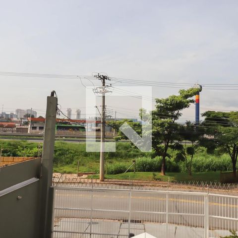 Apartamento à venda com 84m², 2 quartos e 1 vaga Apartamento à venda com 84m², 2 quartos e 1 vagaSacada