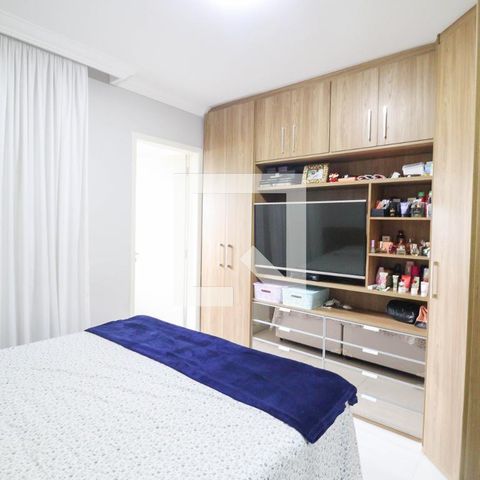 Apartamento à venda com 84m², 2 quartos e 1 vaga Apartamento à venda com 84m², 2 quartos e 1 vagaSuíte