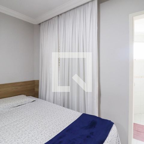 Apartamento à venda com 84m², 2 quartos e 1 vaga Apartamento à venda com 84m², 2 quartos e 1 vagaSuíte
