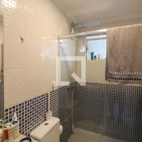 Apartamento à venda com 84m², 2 quartos e 1 vaga Apartamento à venda com 84m², 2 quartos e 1 vagaBanheiro