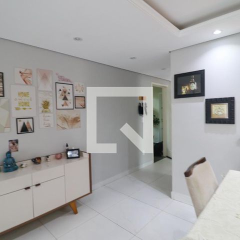 Apartamento à venda com 84m², 2 quartos e 1 vaga Apartamento à venda com 84m², 2 quartos e 1 vagaSala