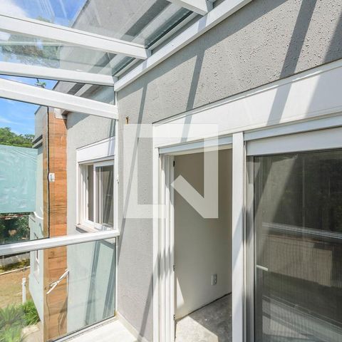 Casa de condomínio à venda com 325m², 4 quartos e 3 vagasSacada Suíte 1