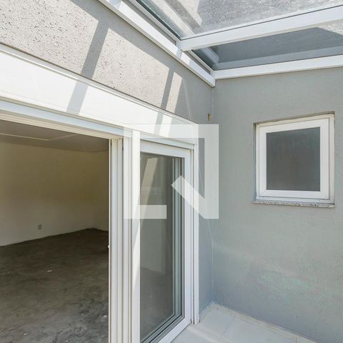 Casa de condomínio à venda com 325m², 4 quartos e 3 vagasSacada Suíte 1
